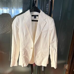 RALPH LAUREN WHITE BLAZER.